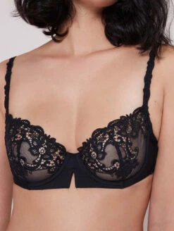Simone Perele Saga Half Cup Bra 7 Simone Perele Saga Half Cup Bra -FOREVER YOUR LINGERIE 15C330SagaHalfCupBraBlackFront