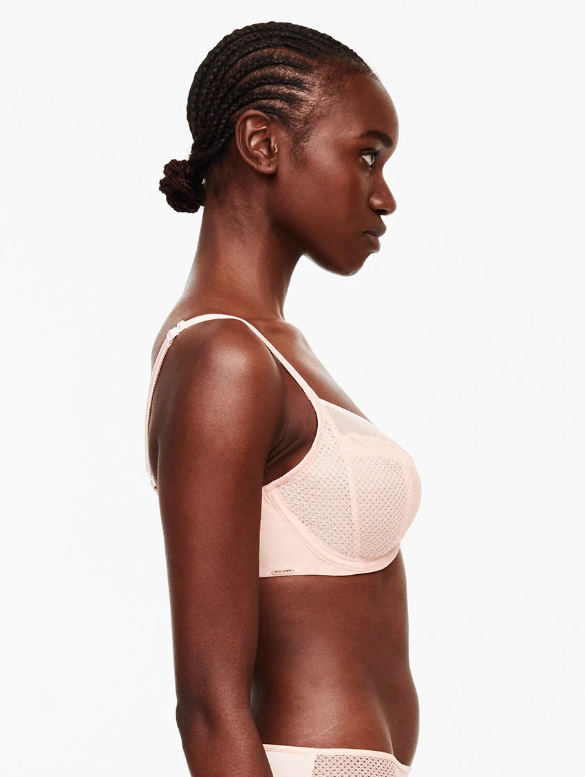 Chantelle Allure Plunge Bra 4 Chantelle Allure Plunge Bra - Image 2