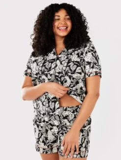 Chelsea Peers Cotton Short PJ Set 11 Chelsea Peers Cotton Short PJ Set -FOREVER YOUR LINGERIE ChelseaPeersCottonButtonUpShortPJSetCW2008RTTL01BlackAndWhiteFront2