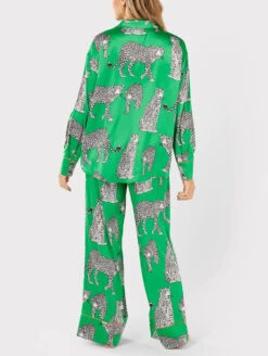 Chelsea Peers Oversized PJ Set 10 Chelsea Peers Oversized PJ Set -FOREVER YOUR LINGERIE ChelseaPeersGreenLeopardOversizedLongPJSetCW2011CLEP16Back
