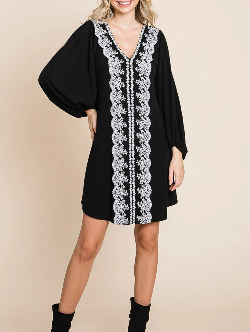 Emerald Hattie V-Neck Lace Dress 3 Emerald Hattie V-Neck Lace Dress - Image 2