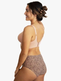 Evelyn & Bobbie Beyond Bra 8 Evelyn & Bobbie Beyond Bra -FOREVER YOUR LINGERIE Evelyn Bobbie Beyond Bra S 3