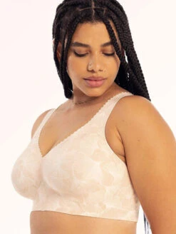 Evelyn & Bobbie The Evelyn Bra 11 Evelyn & Bobbie The Evelyn Bra -FOREVER YOUR LINGERIE EvelynandBobbieTheEvelynChampagneGinkgoSide