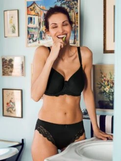 Fantasie Rebecca Lace Brief 9 Fantasie Rebecca Lace Brief -FOREVER YOUR LINGERIE Fantasie Rebecca Lace Brief S 4