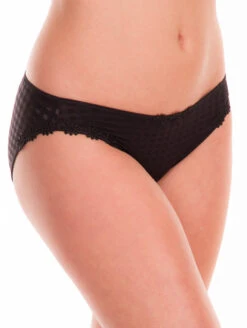 Marie Jo Avero Brief