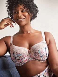 Sculptresse Chi Chi Bra