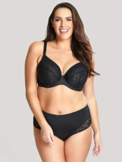 Sculptresse Roxie Brief 7 Sculptresse Roxie Brief -FOREVER YOUR LINGERIE SculptresseRoxiePlungeBra9586Brief9582Black